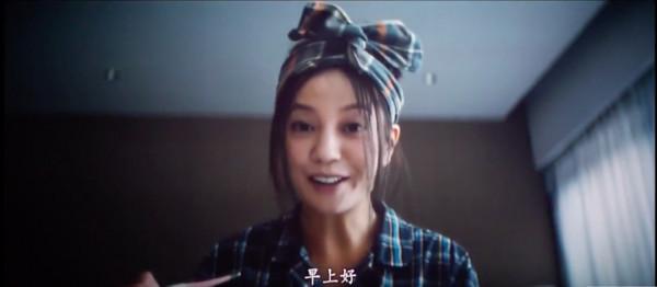 《港囧》幕后你不知道的事，赵薇因床戏接下女主，老公还来了片场