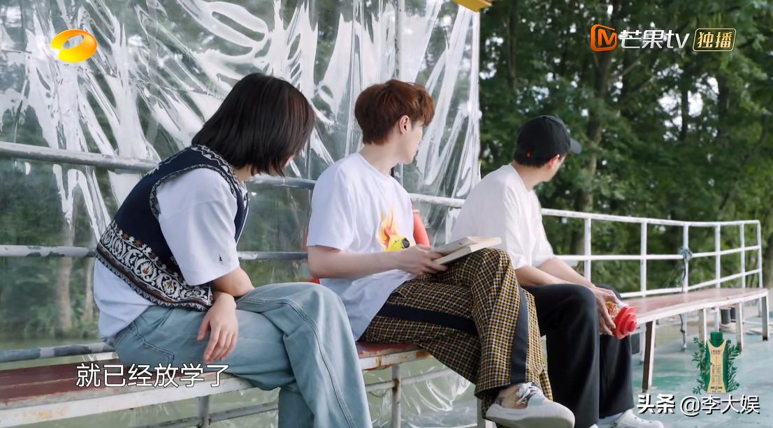 张艺兴如何看待吴亦凡事件,张艺兴怎么看待吴亦凡事件