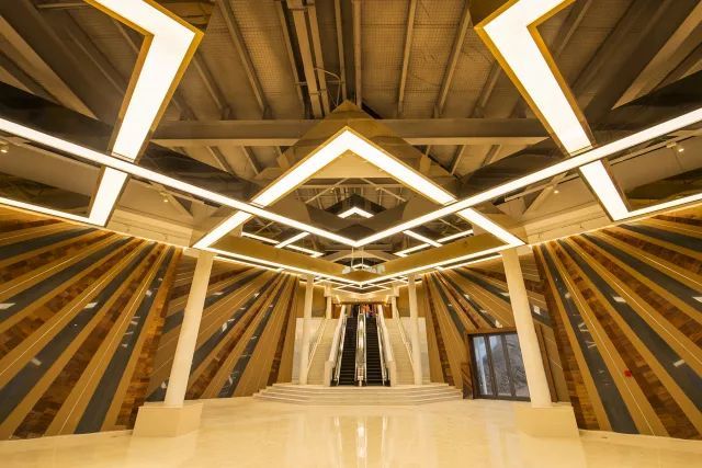 内蒙古十大推荐酒店,内蒙古最好的五星级酒店