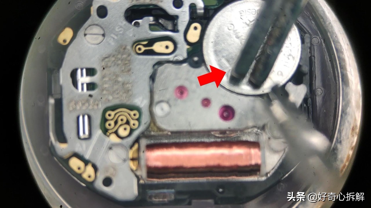西铁城光动能手表如何自己换电池,西铁城石英表光动能bm746118a