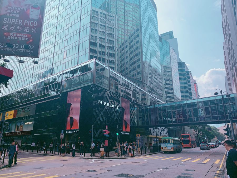 从来没见过如此冷清现场,从没见过如此空荡荡的长沙