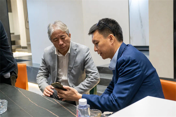 致国庆热烈绽放的礼花——华岩品致天津专卖店开业回顾