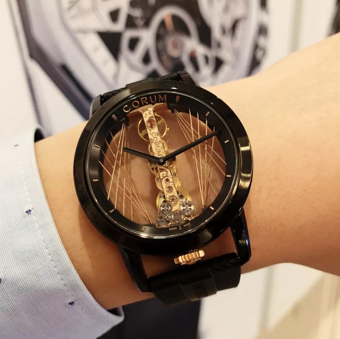 不止是表圈“造桥”大师！带你领略不一样的昆仑表最新款腕表