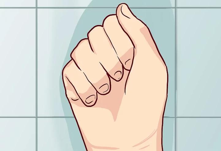 手骨折反复疼痛怎么办,手痛了一个月是骨折吗