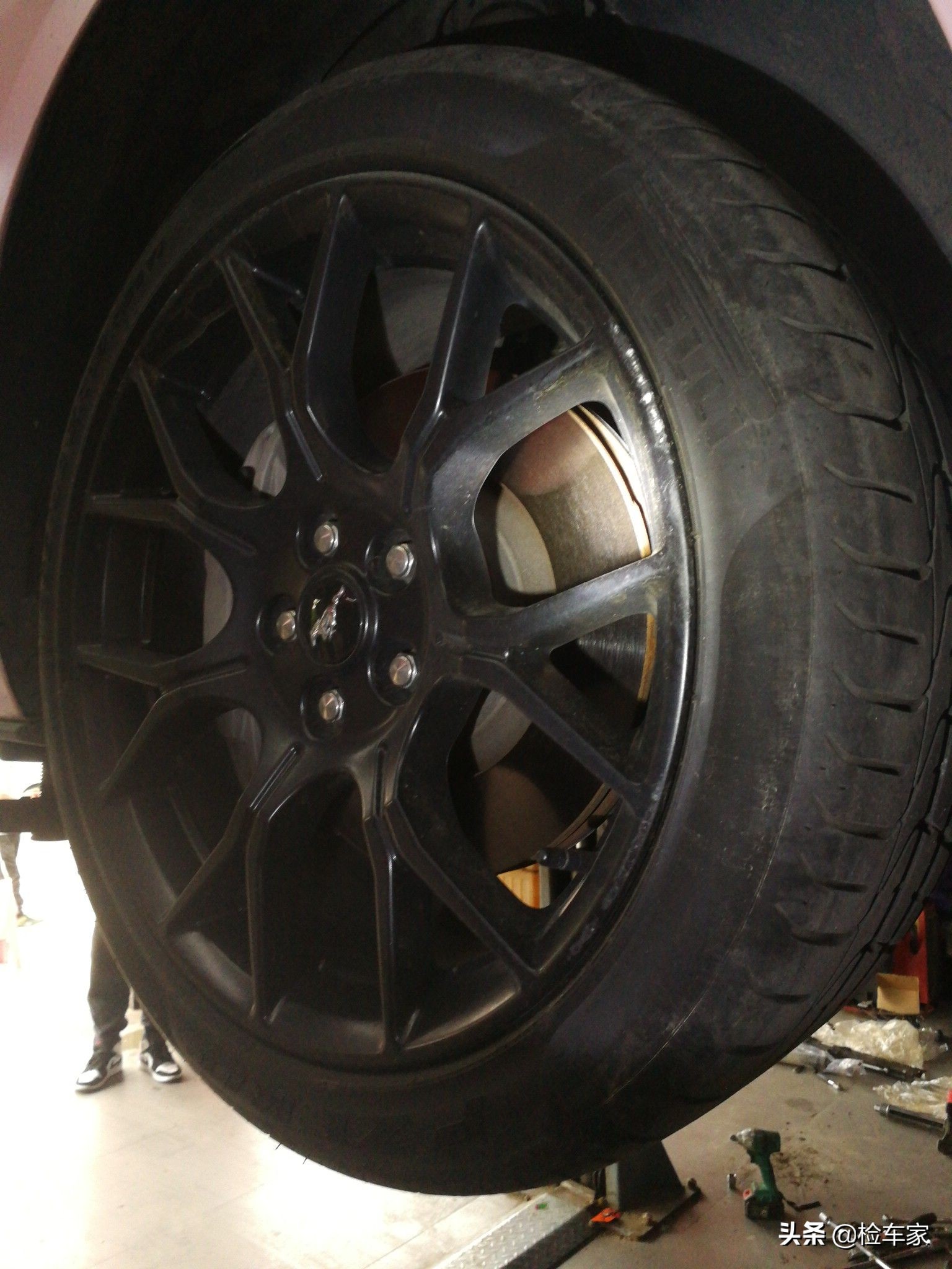 不到20万买福特大六座suv真香,不到30万的福特野马