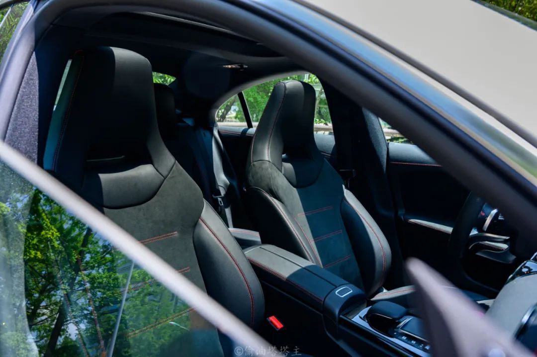 2016款奔驰cla200值得入手吗,奔驰cla200动感型16款测评