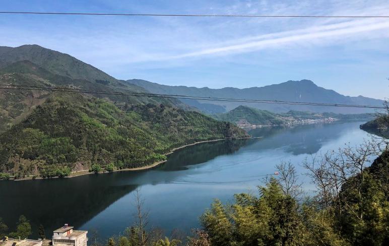 自驾ID.4CROZZ畅游小凉山