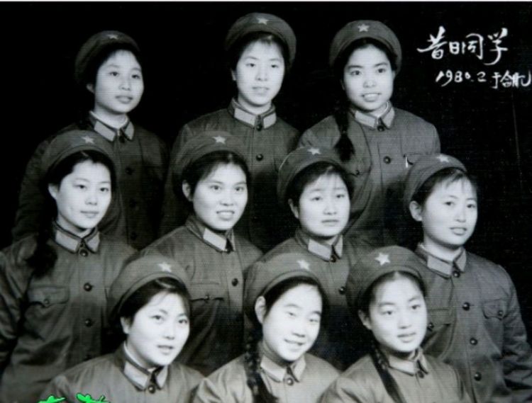 岁月不老我们不散全文,岁月不老我们不散什么意思