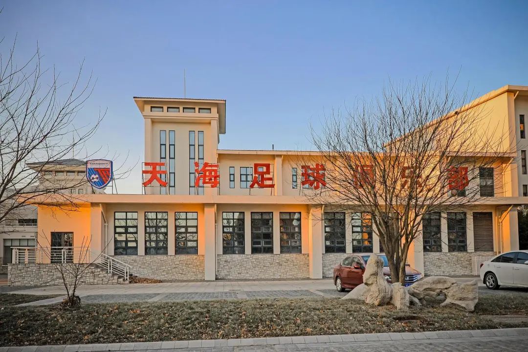 万事俱备只欠东风出自哪场战役,万事俱备只欠东风的战役是什么