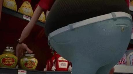 老司机带你看懂这部《香肠派对》的梗