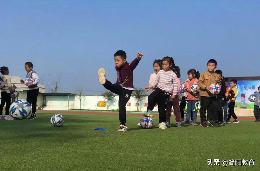 成都简阳足球学校,简阳好学校