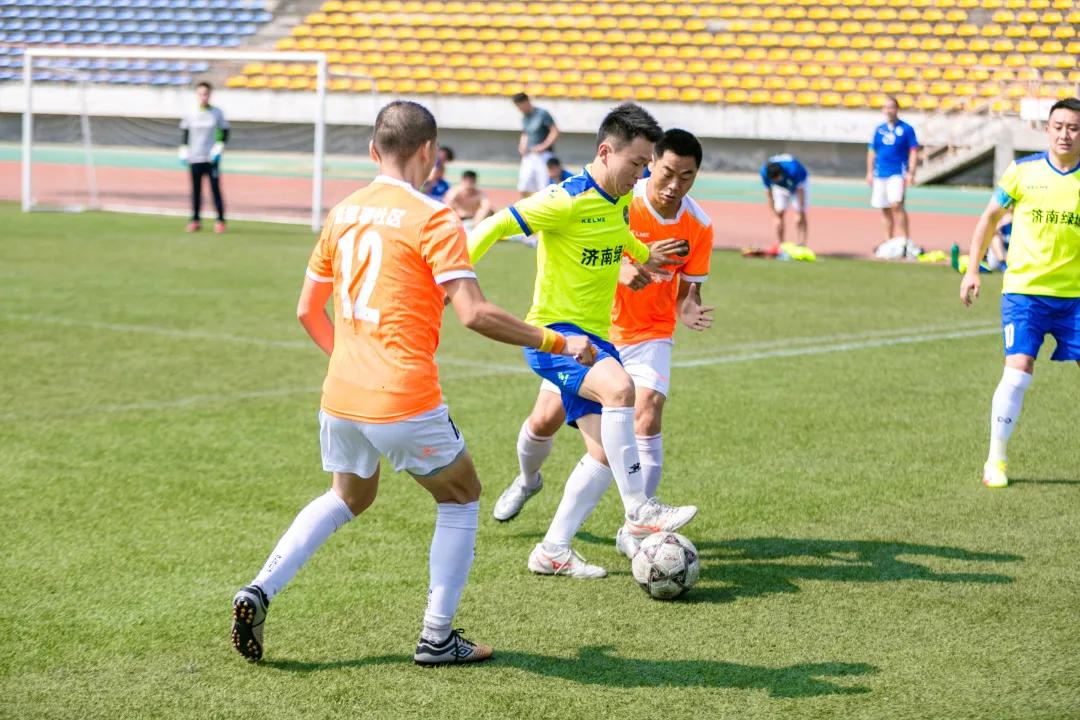 踢球的第7年想放弃了,绿茵场上挥洒汗水享受足球的快乐