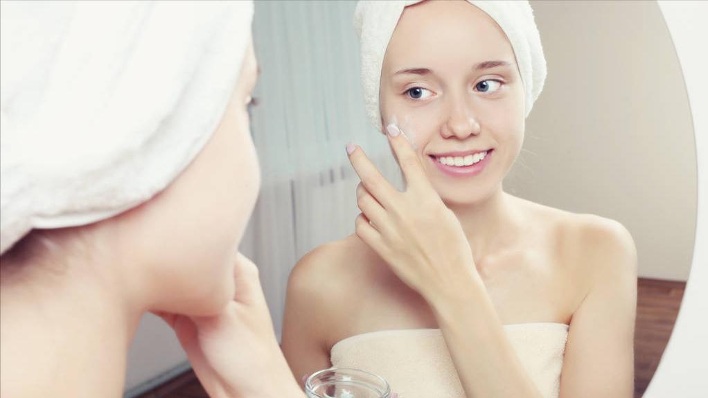 皮肤粗糙干燥是气血不足,脾虚导致皮肤干燥粗糙