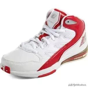 伦纳德上脚的第一双新百伦篮球鞋,伦纳德是新百伦哪个系列