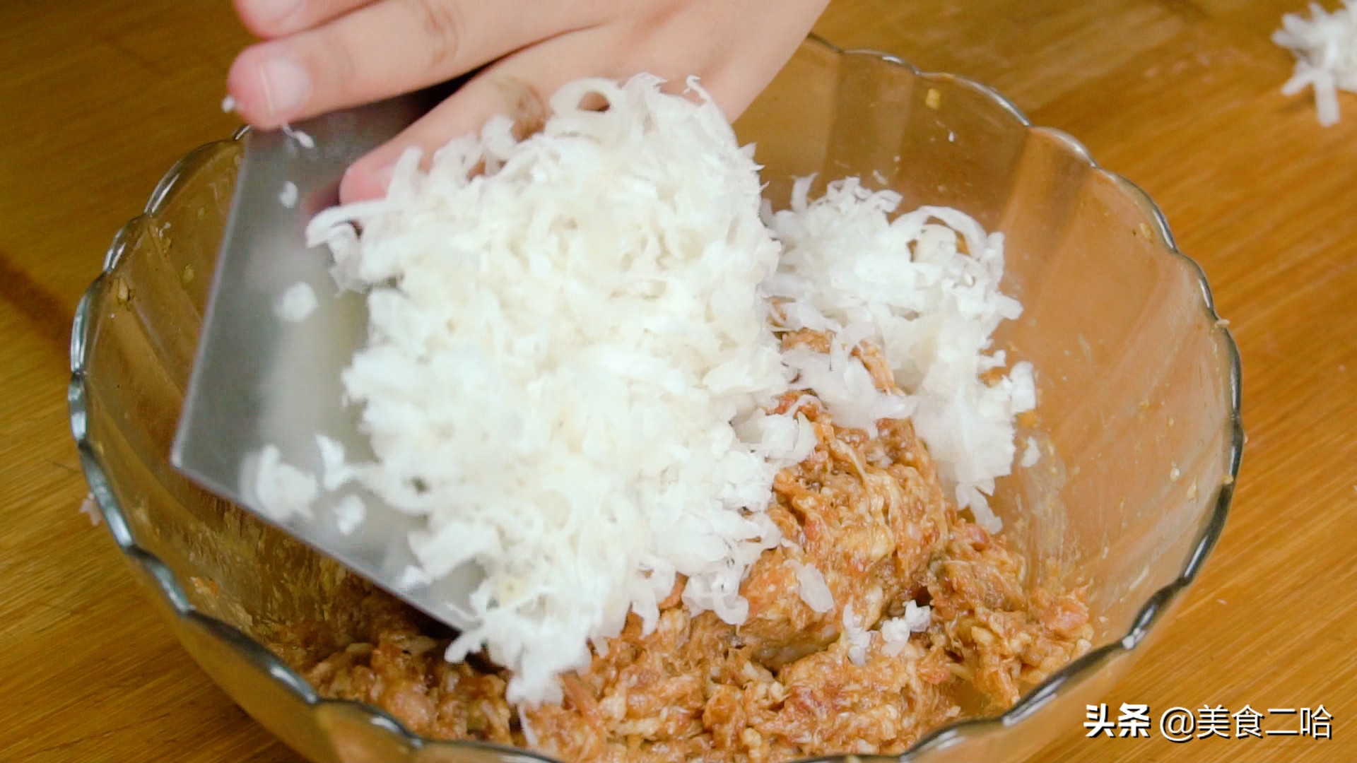 薄皮老面水煎包的做法和配方,半成品薄皮包子怎么做水煎包