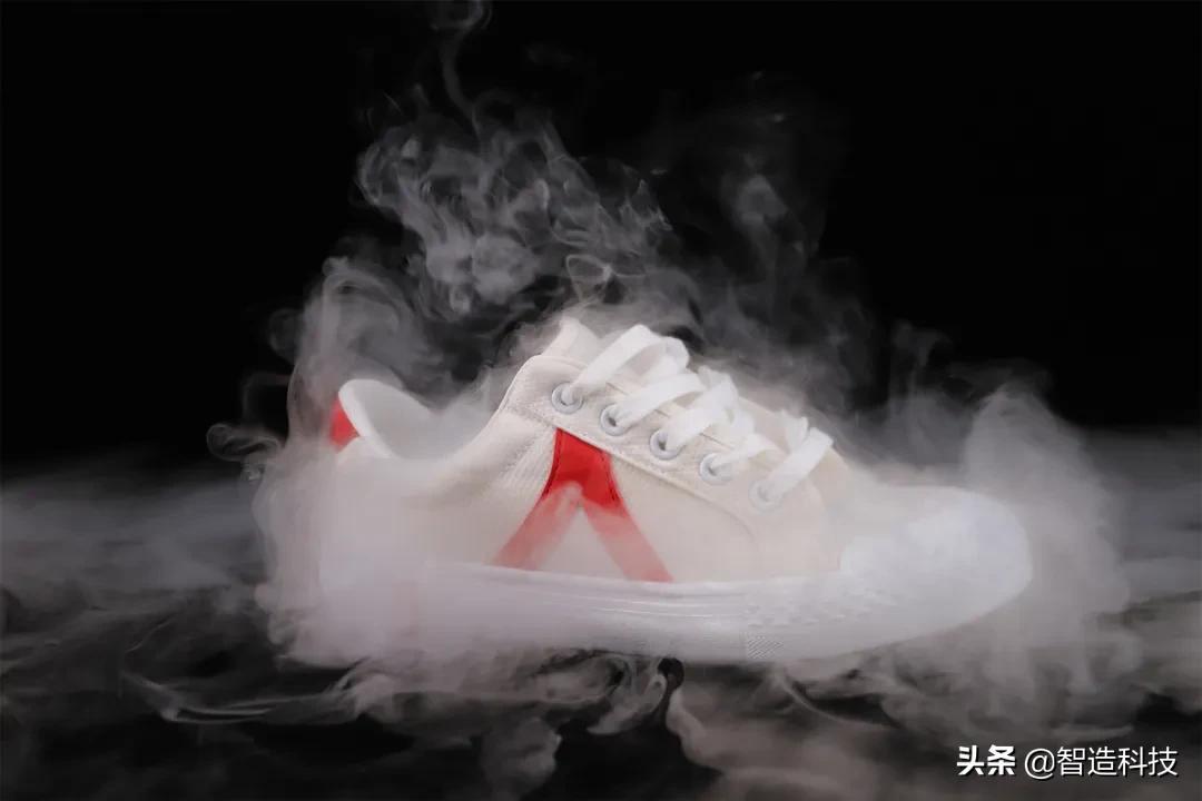 这双国潮帆布鞋不比匡威vans香吗,匡威的帆布鞋有啥好的