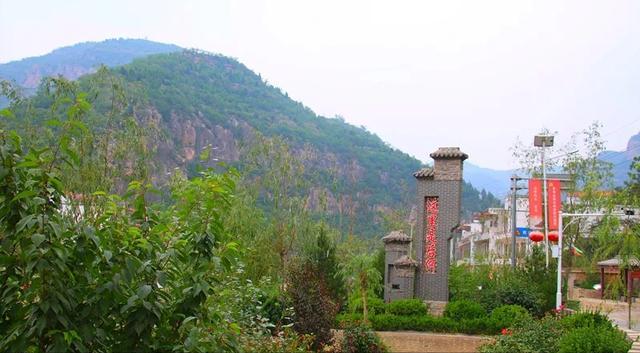 涉县更乐镇好地方！探访南漫驼“寨崖”！堪称人间仙境