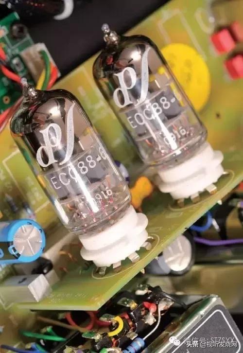 男爵最后的宝剑EARAcuteClassic全能CD机