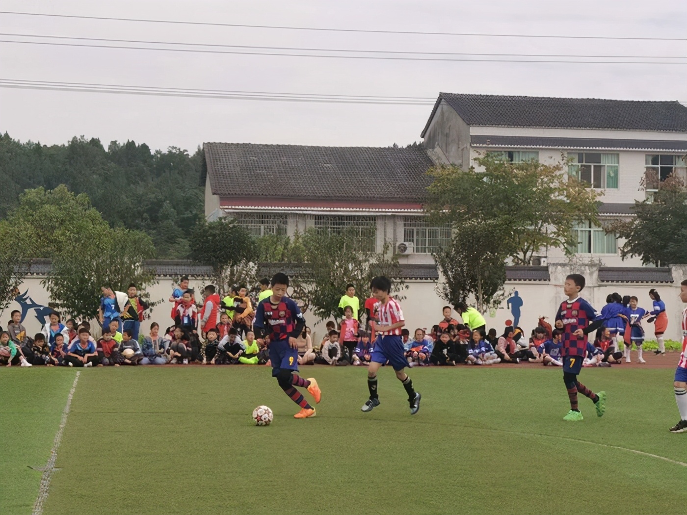 阳光足球快乐体育视频,快乐足球成长记录