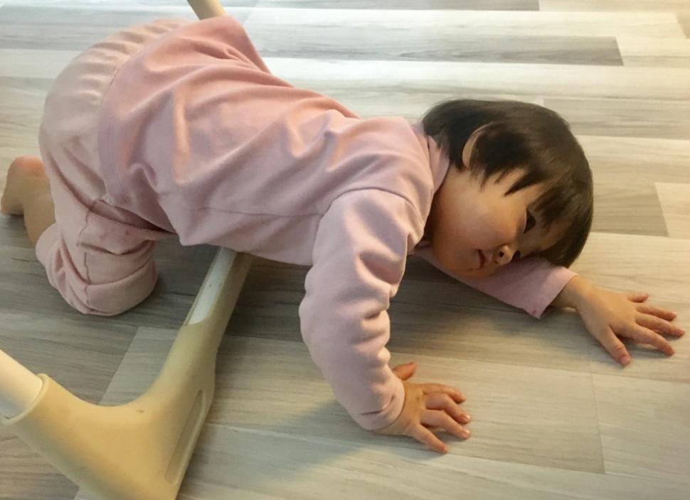 孩子撒泼耍赖怎么办,孩子撒泼打滚不听话不学习