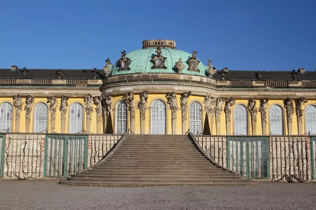 住在童话世界里,住在童话世界里的人