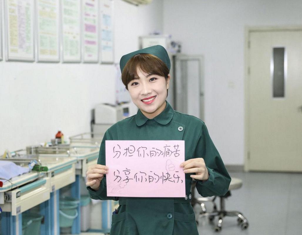 军护和普通护士哪个容易考,军职护士报考要求