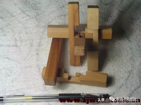 鲁班锁六柱印教程,鲁班锁四根怎么拼