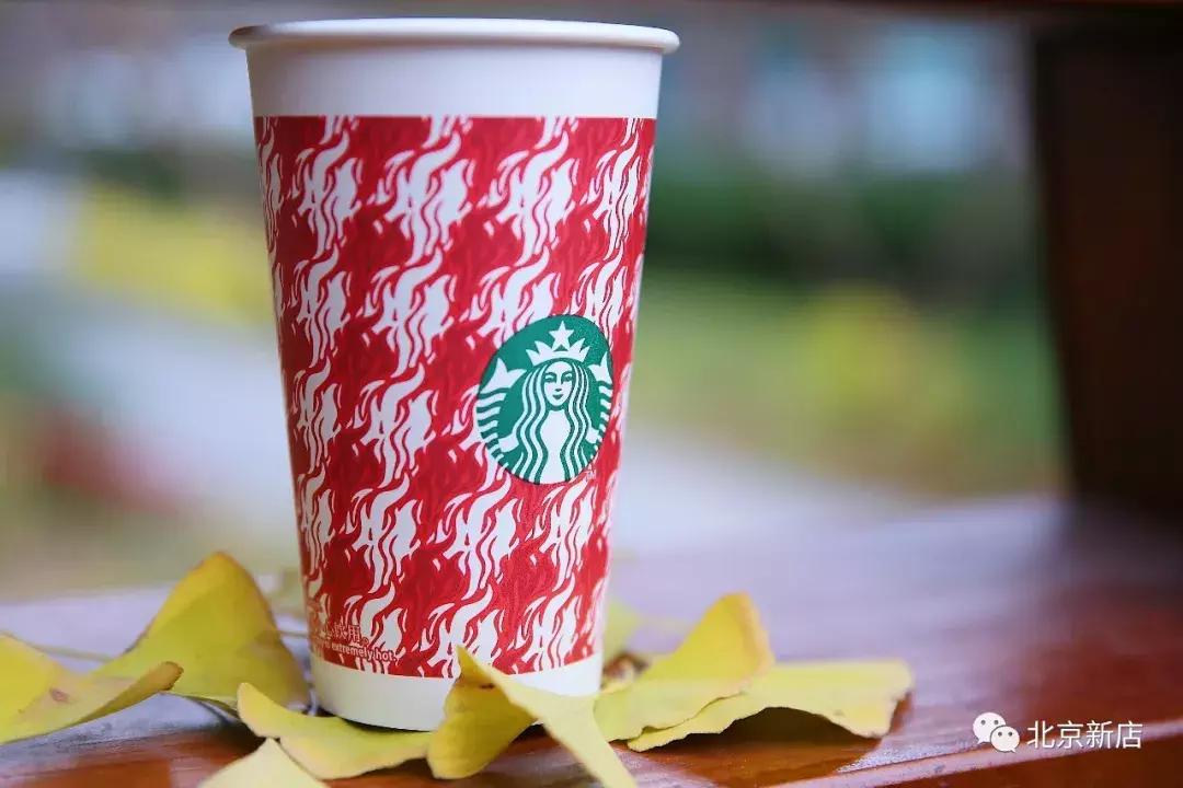 星巴克圣诞节限定一年又一年,星巴克限量版杯子圣诞节