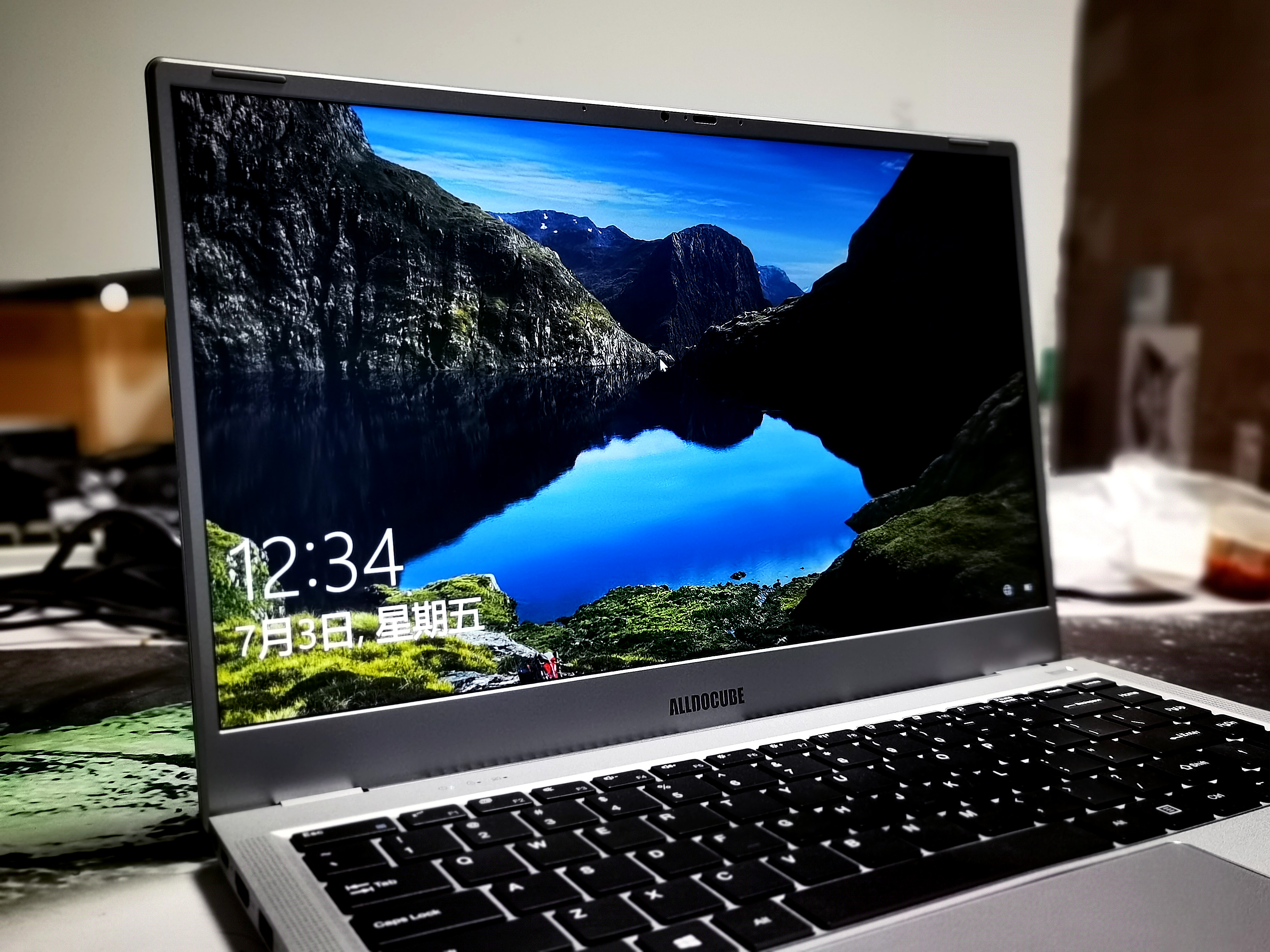 酷比魔方i7book能打什么游戏,酷比魔方i7二合一本测评