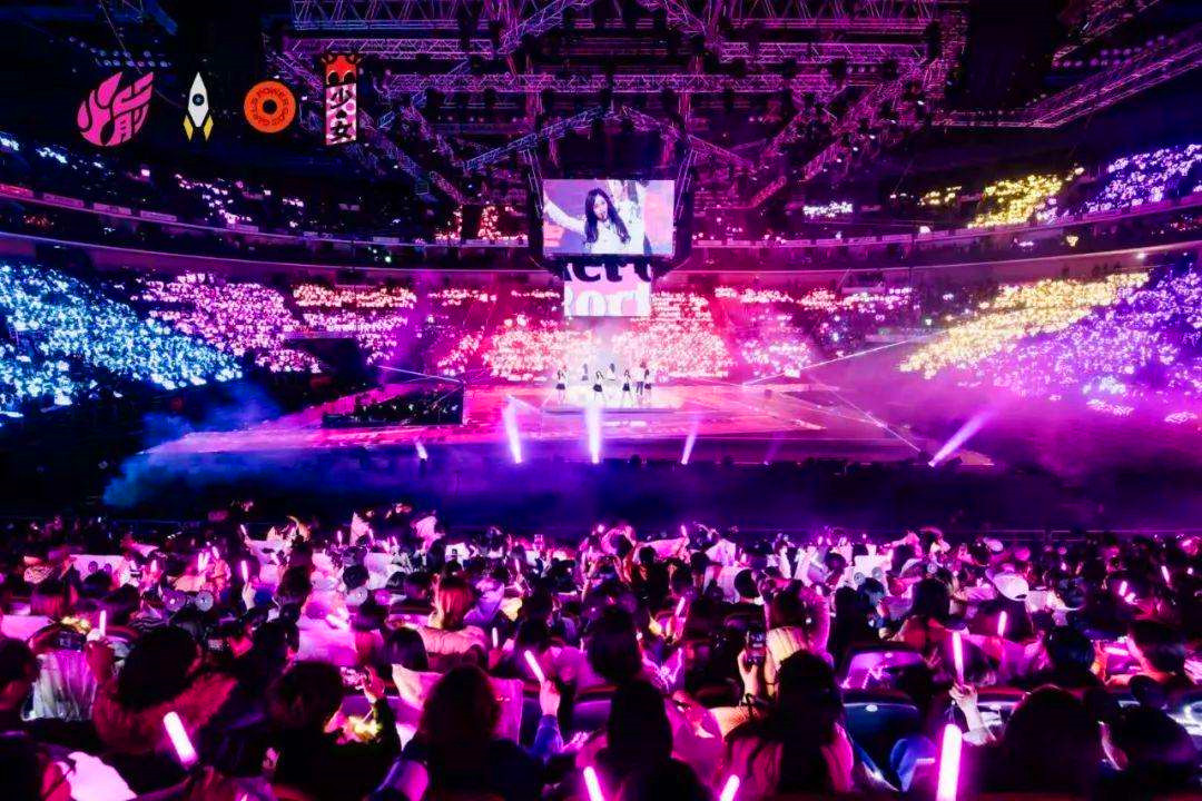 不要让孩子追星这样会毁掉孩子,把追星当人生重点的都是什么心态