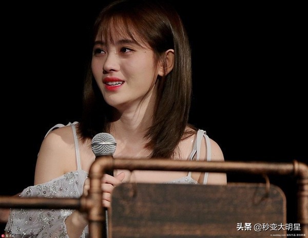 颈纹10几岁的小姑娘会有吗,颈纹一出现老十岁