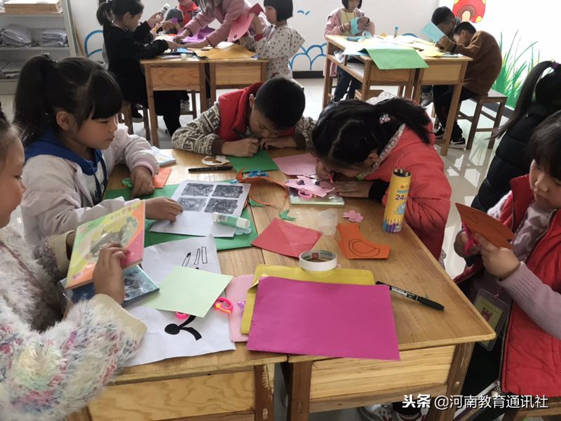 灏忓澶氬僵绀惧洟缂ょ悍鏍″洯,灏忓绀惧洟娲诲姩鐓х墖灞曠ず