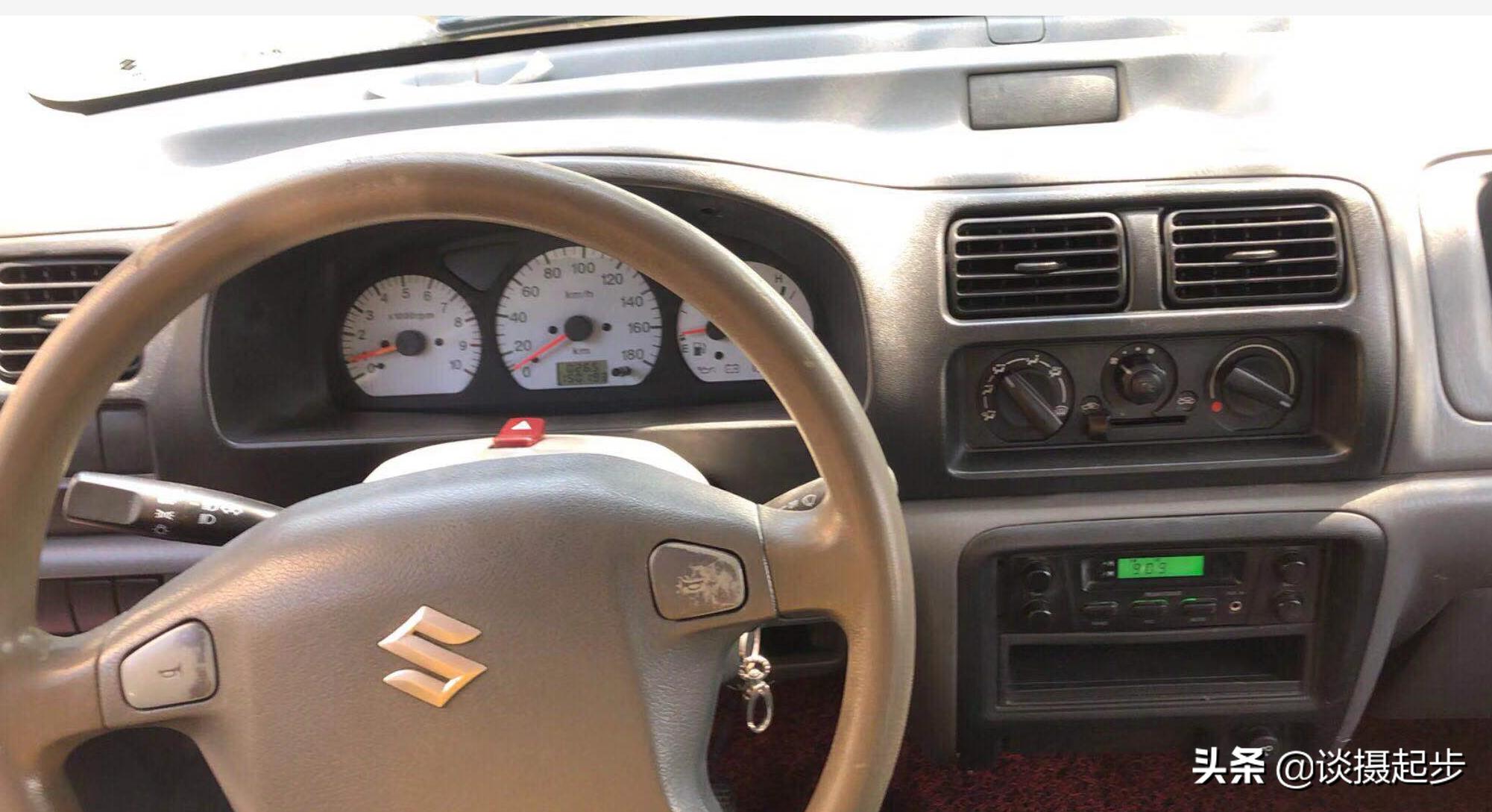 几千元的二手铃木北斗星,铃木北斗星1.4l拉货能拉多少吨