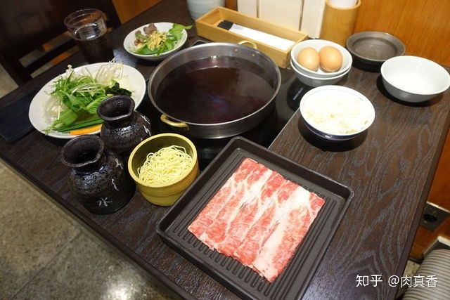 日本留学费用：钱包攻略之日本吃喝？饮食相关要花多少钱？