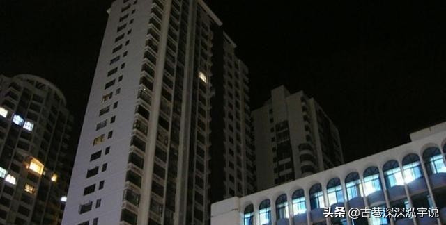 朋友为孩子考大学在辽宁阜新买的房子，如今房价下跌40%,卖不出去