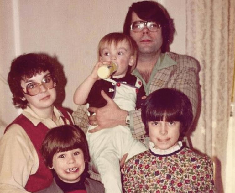 鍙茶拏鑺噾涓轰綍涓嶇埍闂伒,鍙茶拏鑺噾鍣╂ⅵ