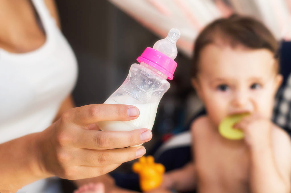 假奶粉被查最新消息,假奶粉宝宝出现哪些症状