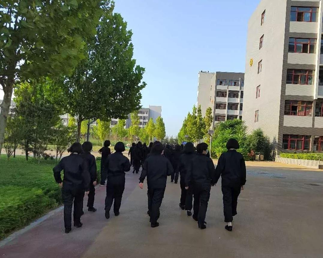 上警校以后会有危险吗,上警校真的有前途吗