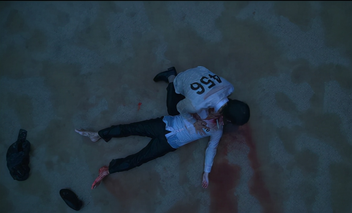 鱿鱼游戏的火爆反映了哪些问题,鱿鱼游戏背后的六个现实隐喻