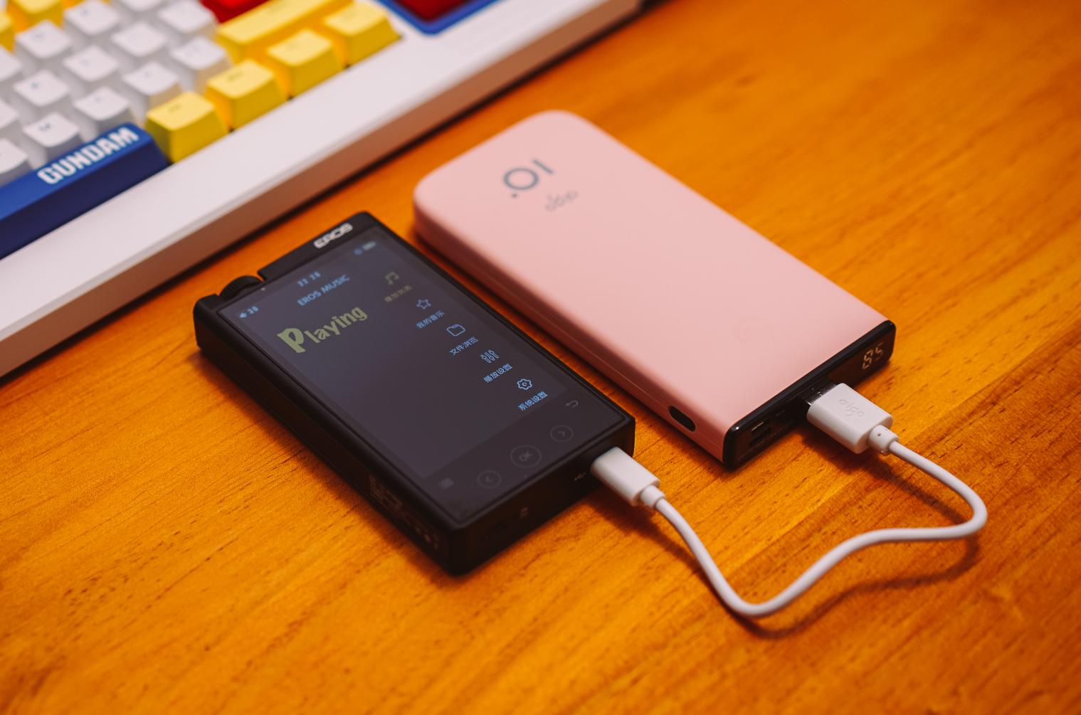 别总指望共享充电宝!aigoA10s充电宝价格实惠,还支持22.5W快充