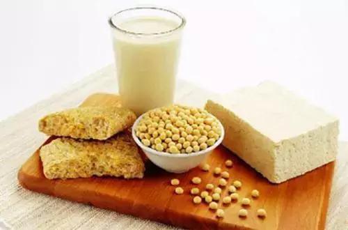 乳腺癌是一开始癌还是慢慢变成癌,警惕乳腺癌的八大征兆