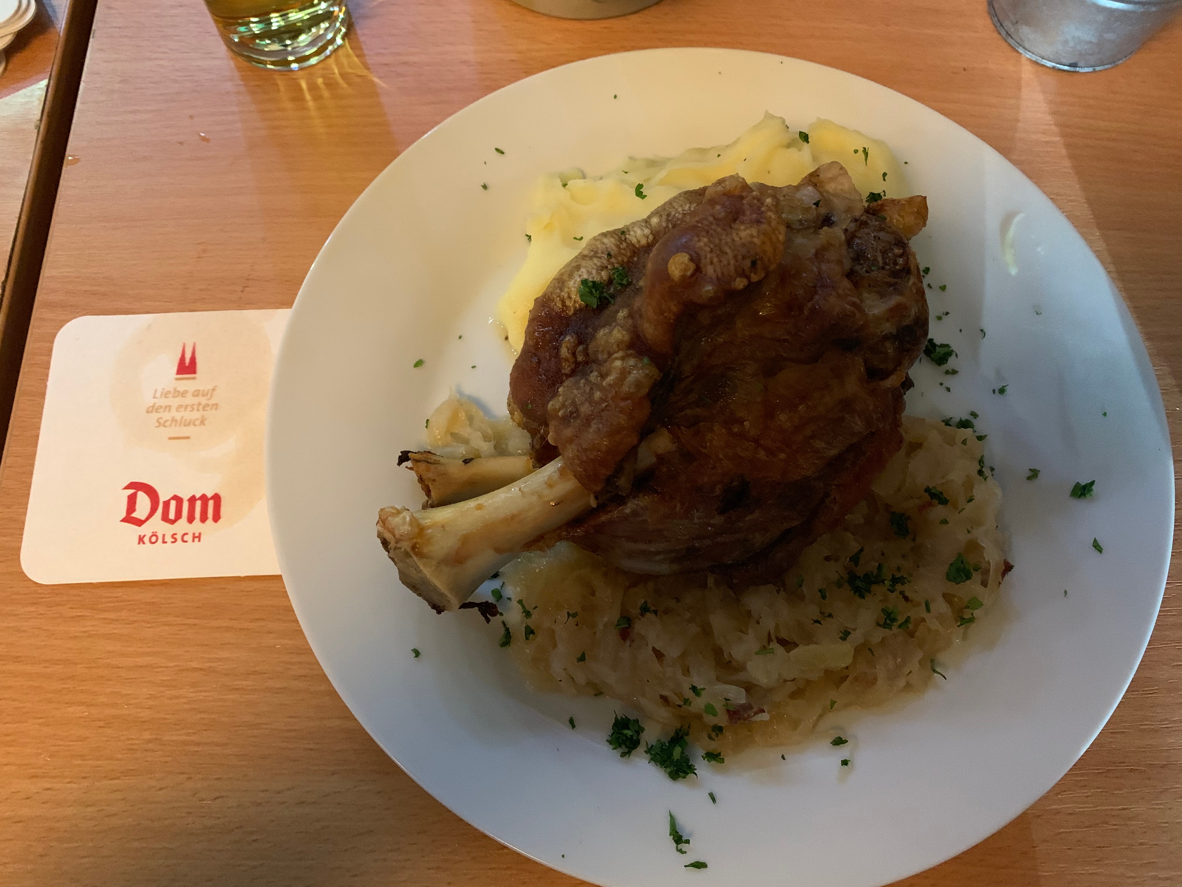 海外开银行账户需要什么条件,在国外开公司的利弊