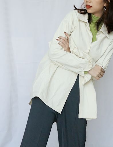 最节省空间又简便的叠风衣方法,薄款中长风衣怎么叠