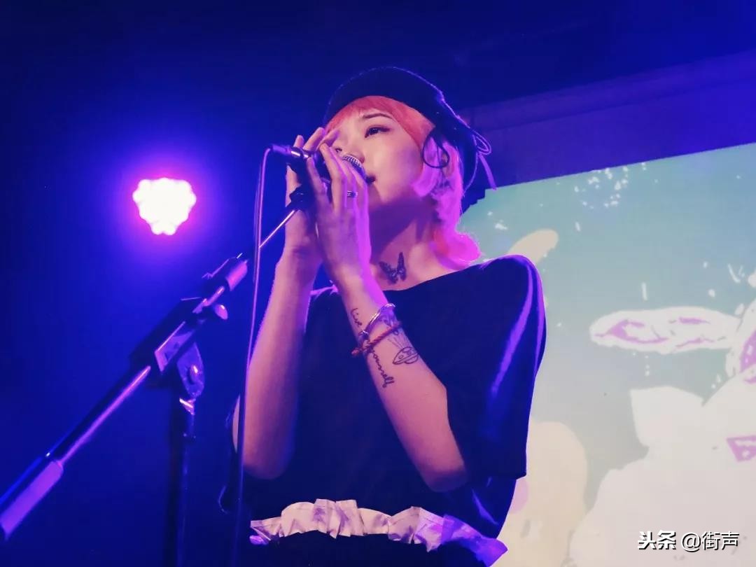 这是我们的时代是哪首歌的歌词,这是我们的时代歌曲完整版