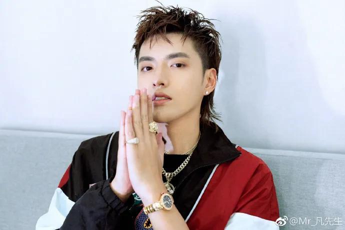 吴亦凡：从“顶流”到“弃子”