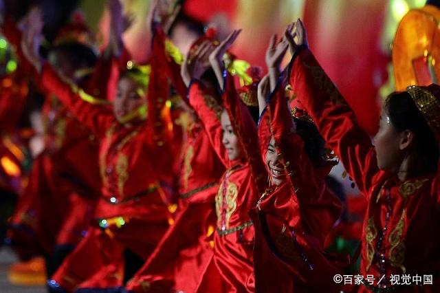 不是所有人的见面都叫约会,不是所有的吃饭都叫约会