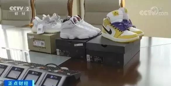 快看看你的球鞋！这里一年卖出200万双假鞋，发票证书都有