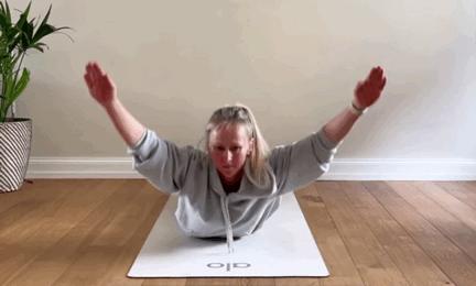 瑜伽腰背理疗教学课程视频,腰背疼痛要怎么办