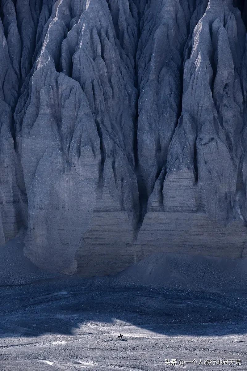 如果你不了解现实你就去看历史,如果你不了解历史就无法展望未来