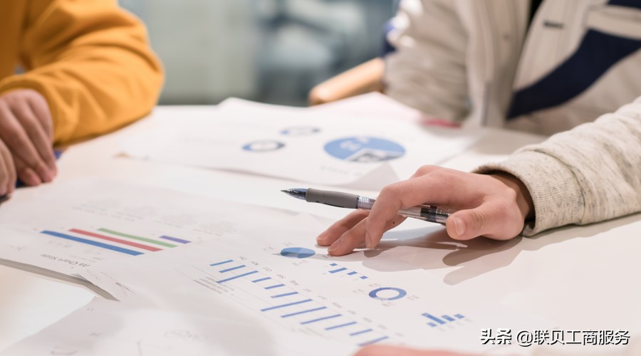 资产负债表上预收账款怎么冲,资产负债表的预收账款是怎么填的